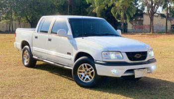 Chevrolet S10 Executive 4.3 V6 automática 2000