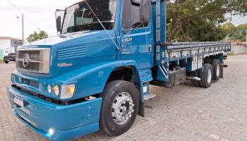 Mercedes-Benz 1620 Eletrônico truck carroceria 2007