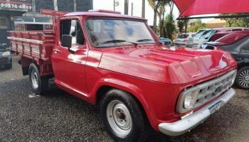 Chevrolet D10 carroceria 1982 vermelha