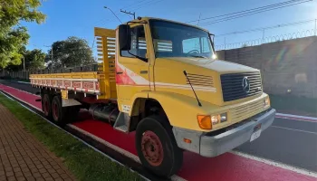 MB L2314 6x4 carroceria 1992 amarelo