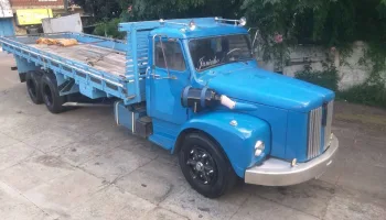 Scania 110 truck carroceria 1974 azul