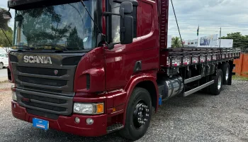 Scania P250 6x2 carroceria 2013