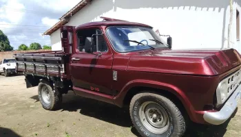 Chevrolet D10 carroceria 1981 vinho